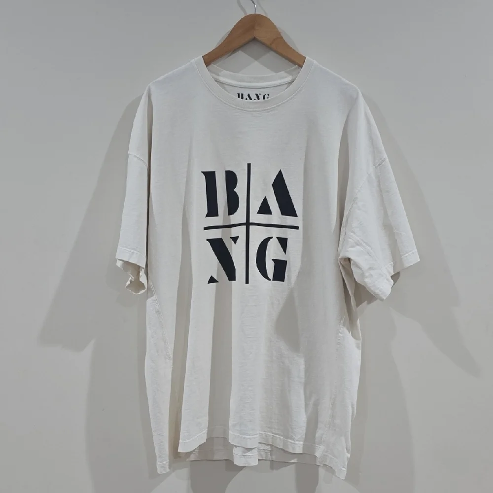 White Men's Tee with Circular Cross Logo XXL - Picture 1 of 4